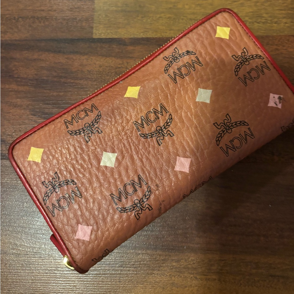 MCM wallet